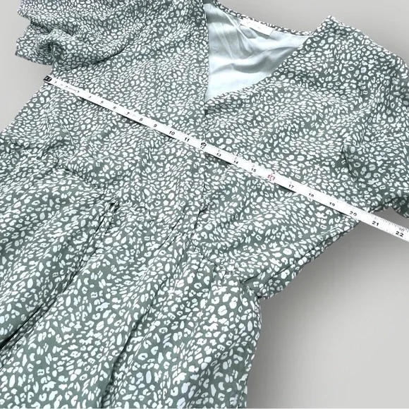 Kirundo Sage/White Midi V-Neck Dress - Picture 11 of 16